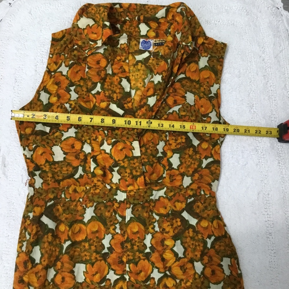Vintage 1960s Brigitte Orange Floral Sleeveless Dress - Picture 8 of 13